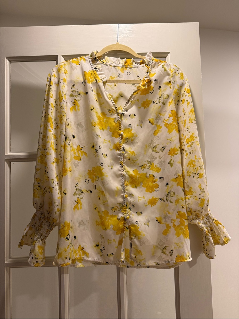 Women’s Yellow Floral Button-Front Blouse